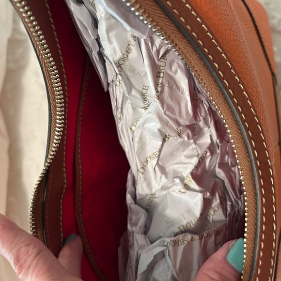 Dooney & Bourke shoulder bag - Picture 4 of 5